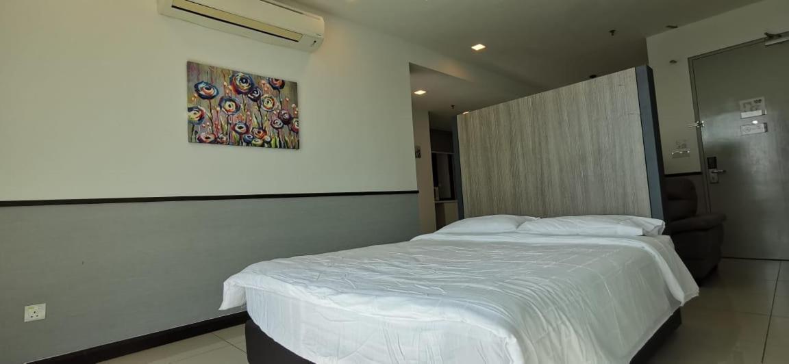 Seaview Dwharf Family Suit Private Port Dickson Buitenkant foto